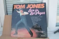 Грамофонна плоча ''Том Джоунс/Tom Jones'' винил, снимка 1