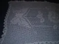Ртро плетена покривка за маса на една кука 77 см х 46 см, снимка 2