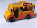 Hot Wheels Quick Bite – Hot Chicken Food Truck, снимка 1