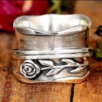 Голям сребърен пръстен с роза, снимка 1 - Пръстени - 37867846