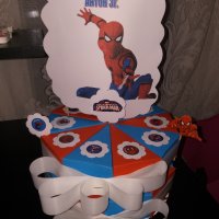 Картонена торта Спайдермен , снимка 4 - Подаръци за рожден ден - 30709144