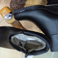 Обувки топли Боти , снимка 4 - Дамски боти - 44640647