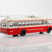 МТБ-82Д градски тролейбус 1951 - мащаб 1:43 на Наши автобуси моделът е нов в блистер, снимка 2 - Колекции - 42804942