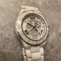 Часовник RADO, бяло, керамична верижка , снимка 1 - Дамски - 42829111