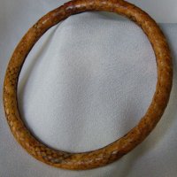 Гривна от кожа на морска змия-Индийски океан, снимка 3 - Гривни - 30673219
