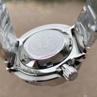Нов часовник STEELDIVE 75V-05L - хомидж на Seiko TUNA, снимка 4 - Мъжки - 39961739