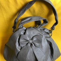 Frederic T Paris дамска обемна сива чанта естествена кожа оригинал, снимка 1 - Чанти - 37320710