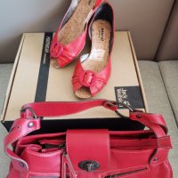 Стилен сет в червено, Топ цена!, снимка 1 - Дамски ежедневни обувки - 35812871