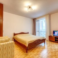 Ваканция във вилната зона на Смолян, апартамент със спалня, кухня и 2 тераси, снимка 6 - На зимен курорт - 43050135