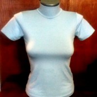 Дамско поло , снимка 1 - Блузи с дълъг ръкав и пуловери - 30368106
