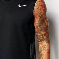 Nike Singlet - страхотен мъжки потник КАТО НОВ, снимка 2 - Тениски - 37677234