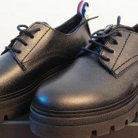 Оксфордки Tommy Hilfiger Leather LAce Up Shoe 37ми номер 23.5см стелка FW0FW06780 Black чисто нови, снимка 6 - Дамски ежедневни обувки - 42917617