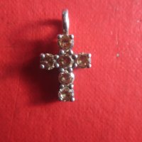 Невероятен сребърен кръст висулка медальон с камъни 925, снимка 1 - Колиета, медальони, синджири - 35101615