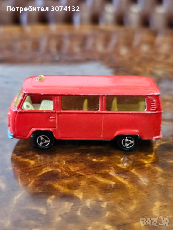 Продавам метална количка VW FOURGON, снимка 1