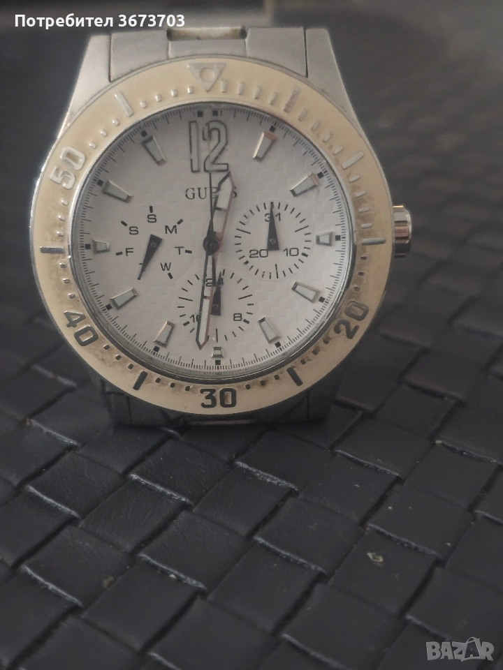 часовник GUESS, снимка 1