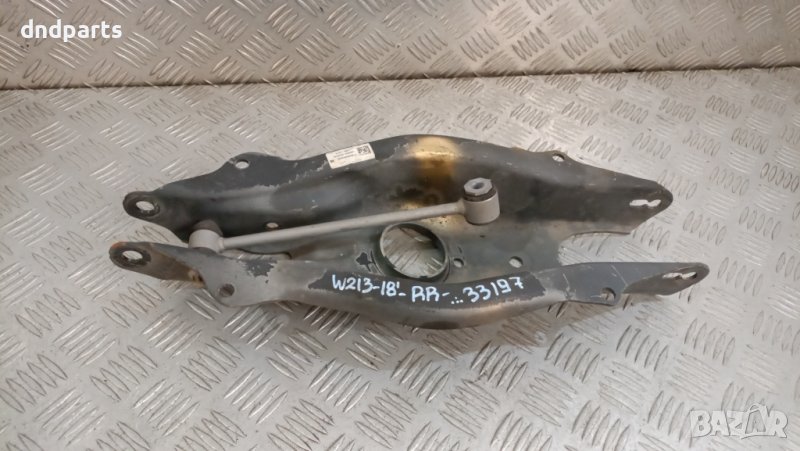 Носач Mercedes E220 W213 CDI 2018г.(заден десен)	, снимка 1