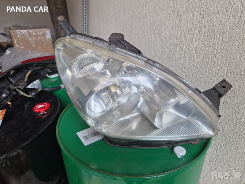 Десен Фар за Honda c-rv 2002-2006г., снимка 1