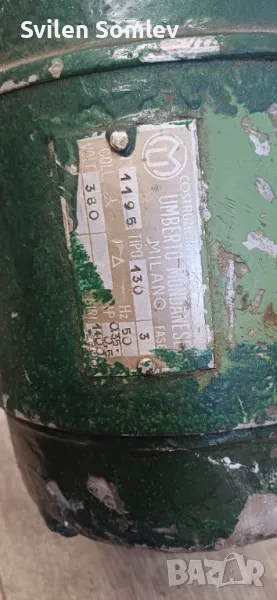 Трифазен електродвигател от настолна бормашина , снимка 1