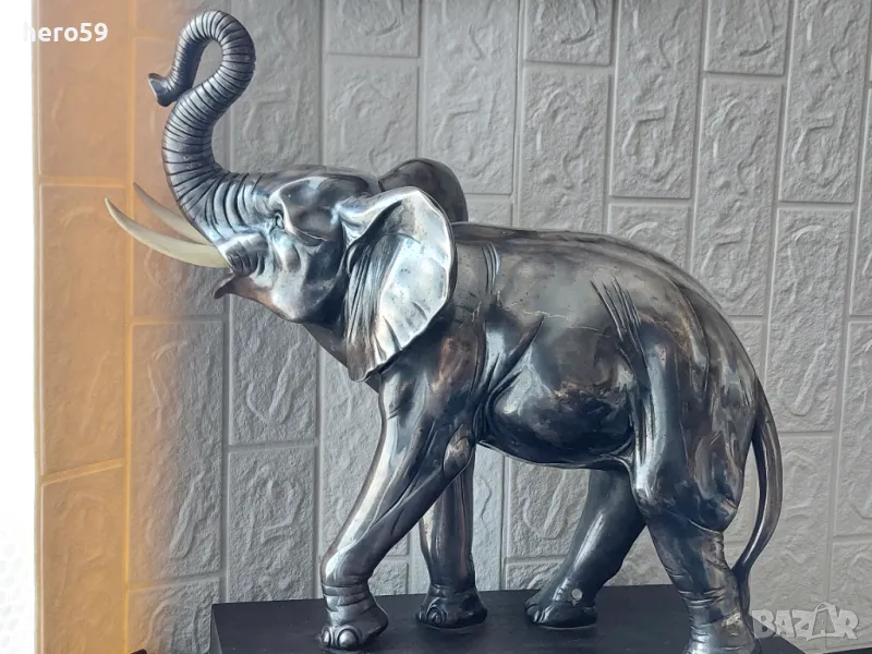 Огромна сребърна фигура на слон.Сребро 800, снимка 1