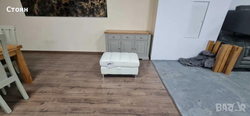 Бяла кожена табуретка ракла, снимка 1