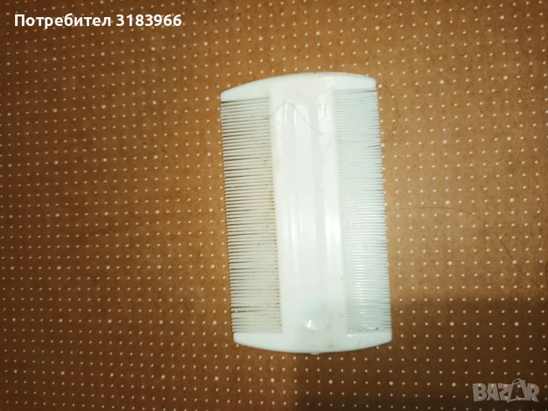 чисто нов стар гребен много ситен, снимка 1