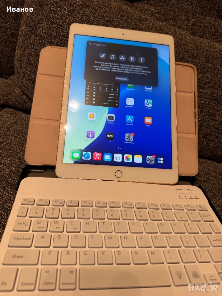 iPad 7th Generation, 10,2", 32gb WiFi, снимка 1