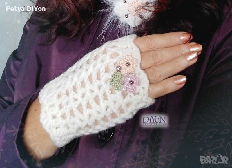 Дамски ръчно плетени ръкавици без пръсти в бяло, снимка 1