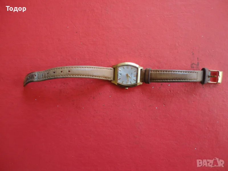 Страхотен позлатен часовник Regent 22, снимка 1