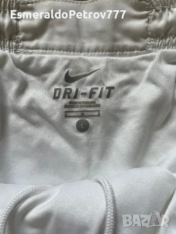 Мъжки футболни къси панталонки Манчестър Юнайтед, снимка 2 - Спортни дрехи, екипи - 49960922