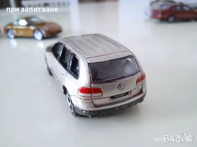 Метални колички Audi A8, Honda S 2000, VW Tuareg, Land Rover Realtoy , снимка 8 - Колекции - 48919324