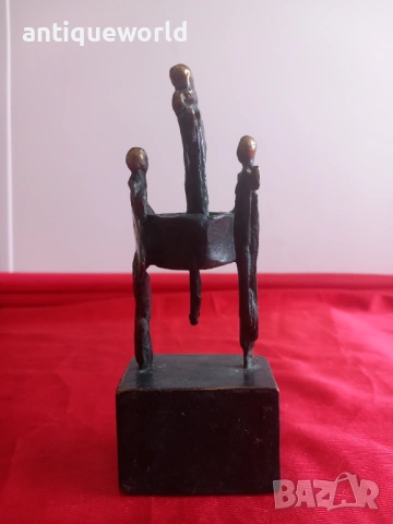 СТАВРИ КАЛИНОВ Малка Бронзова Пластика , Статуетка