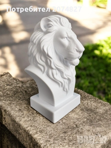 Лъв статуетка