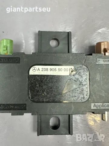 Усилвател Антена за Мерцедес Mercedes-benz A2389055000, снимка 2 - Части - 49112940