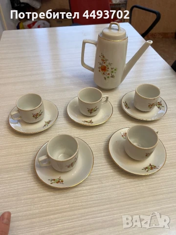 Комплект чайник + 5 чашки с чинийки, снимка 1