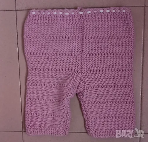 Бебешки вълнени ръчно плетени чорапки и детско розово плетено късо панталонче., снимка 4 - Бебешки чорапи - 48487163