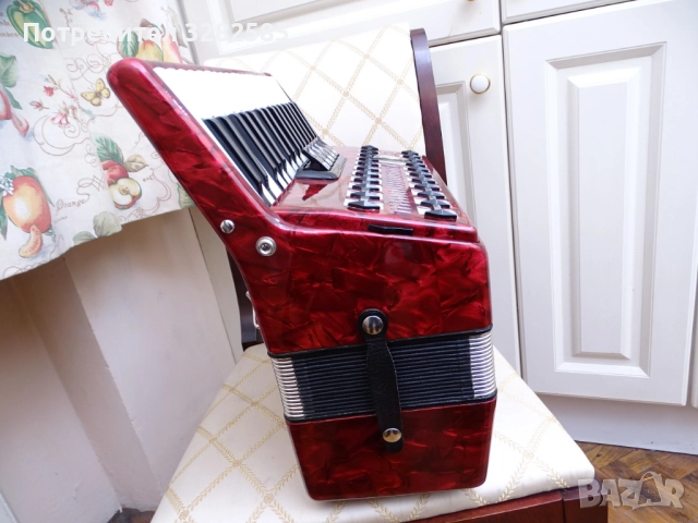 НОВ акордеон Велтмайстер Серино 60 баса ., снимка 5 - Акордеони - 52527085