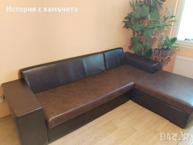 Ъглов диван с лежанка и функция сън от висококачествена еко кожа 