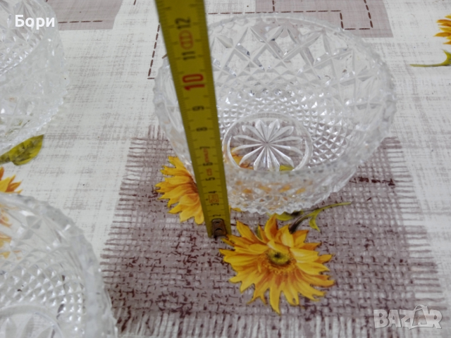 Стари кристални купи, снимка 9 - Чинии - 36480018