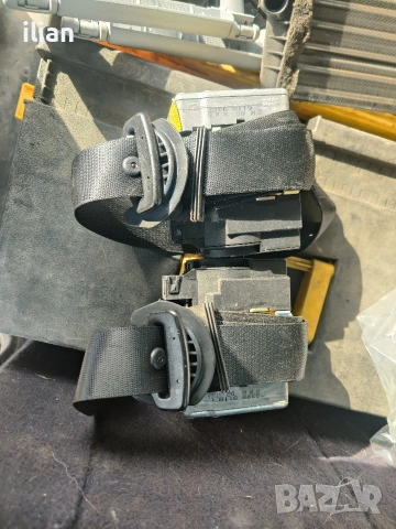 предни колани mercedes w220