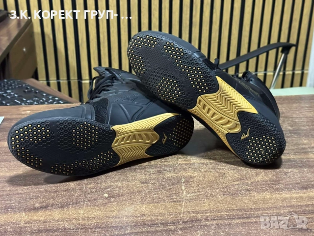 Боксов комплект ръкавици и обувки, снимка 8 - Бокс - 52577840