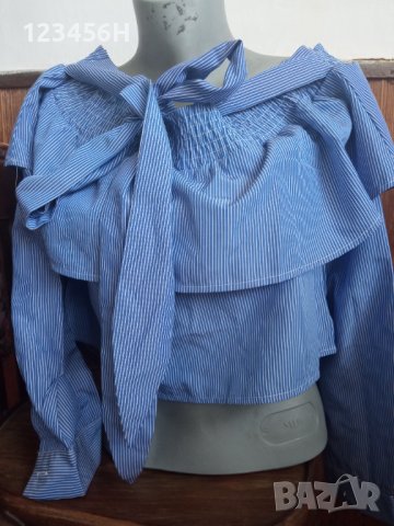 Елегантна къса блузка , снимка 2 - Блузи с дълъг ръкав и пуловери - 42389474
