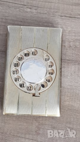 Стар метален телефонен тефтер с азбучник, снимка 1 - Антикварни и старинни предмети - 29812300