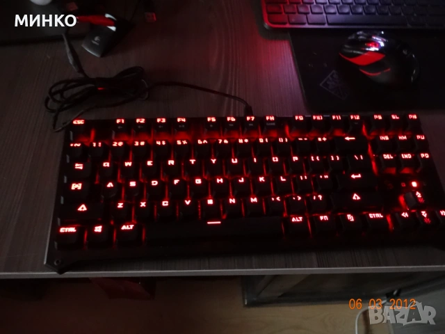 механични клавиатури , снимка 8 - Клавиатури и мишки - 53140276