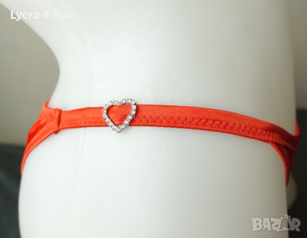 Луксозни нови сатенени червени леко изрязани бикини S/М, снимка 9 - Бельо - 42288455