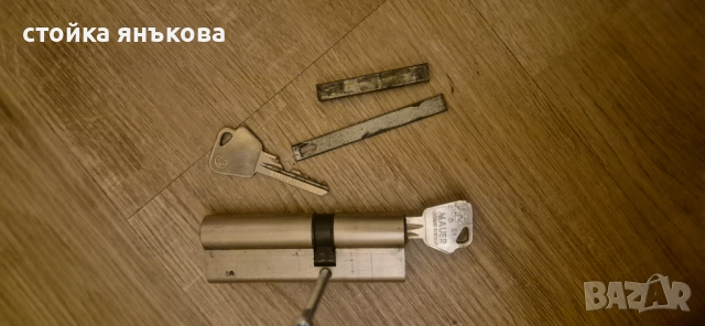 Продавам брава патрон и дръжки, снимка 6 - Интериорни врати - 52348656