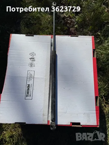 Амортисьор преден капак Seat Leon 1MO 823 359A