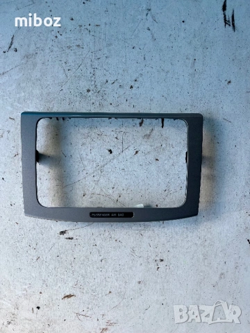 Рамка радио мултимедиа Фолксваген Пасат VW Passat b6