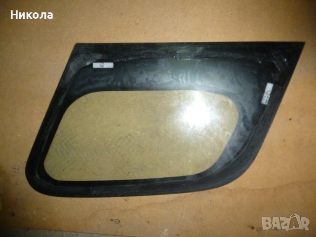 Заден ляв фикс (стъкло) Дайхатсу Териос 2000 год