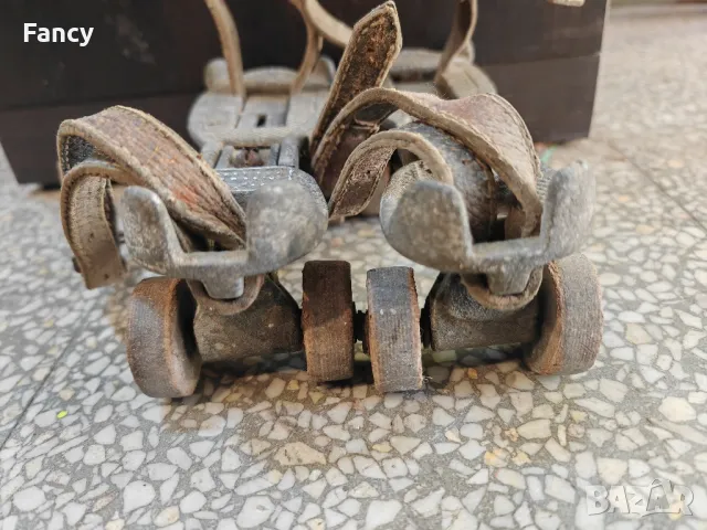 Много стари ролкови кънки , снимка 7 - Антикварни и старинни предмети - 48055510