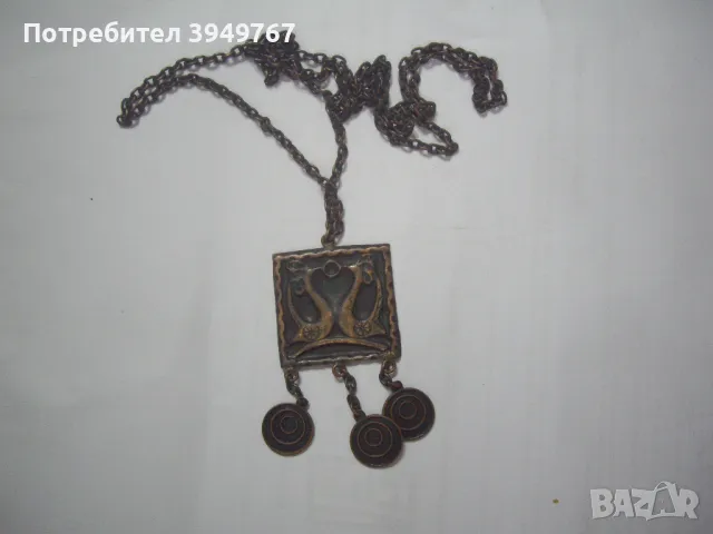Старо бронзово колие., снимка 2 - Колиета, медальони, синджири - 49315651